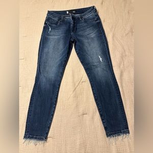 Kut from the Kloth Donna ankle skinny jeans